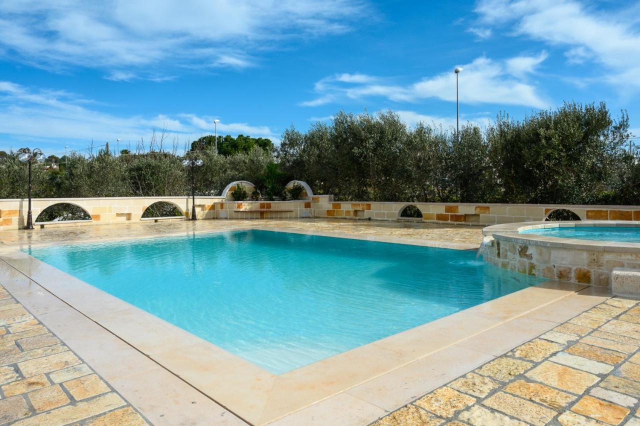 Appartamento Gardenia In Villa Mariella オストゥーニ エクステリア 写真