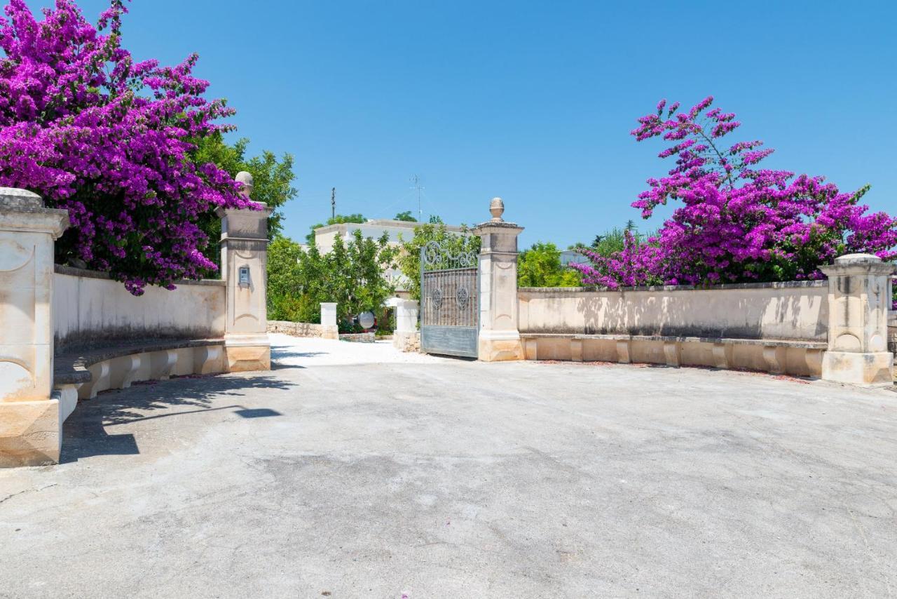 Appartamento Gardenia In Villa Mariella オストゥーニ エクステリア 写真