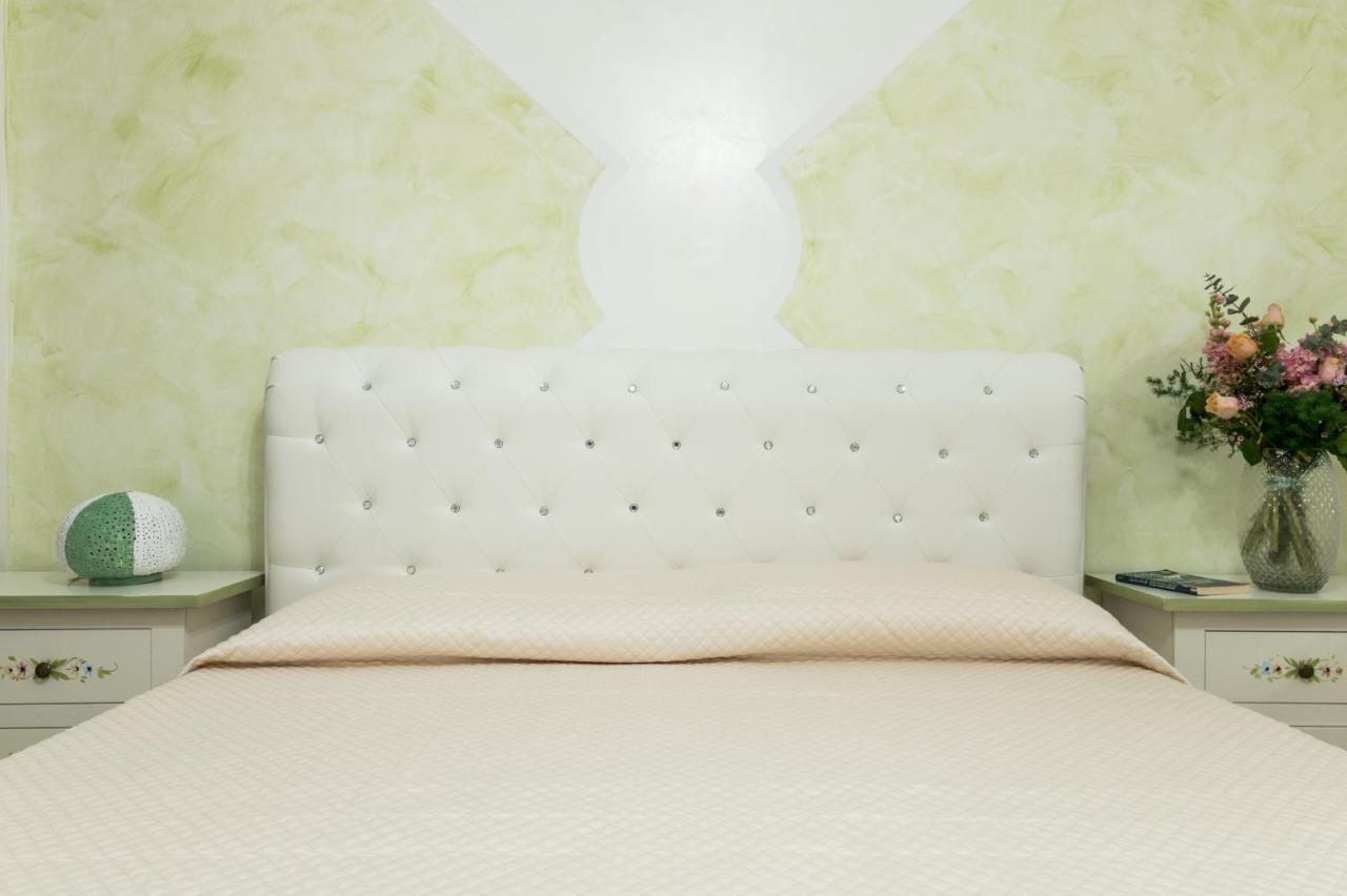 Appartamento Gardenia In Villa Mariella オストゥーニ エクステリア 写真