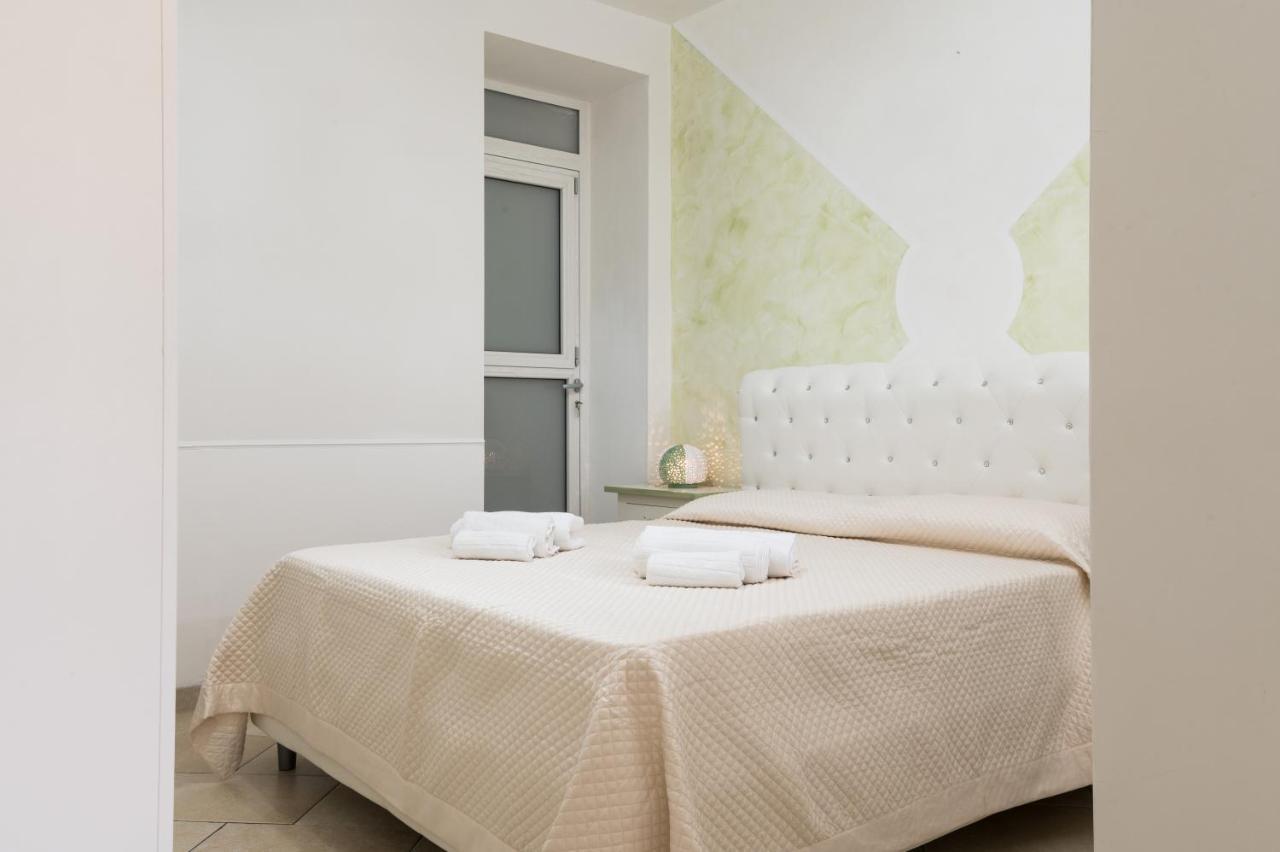Appartamento Gardenia In Villa Mariella オストゥーニ エクステリア 写真